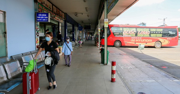 Tết đến nơi, tình hình vé tại các bến xe vẫn chưa ‘nóng’